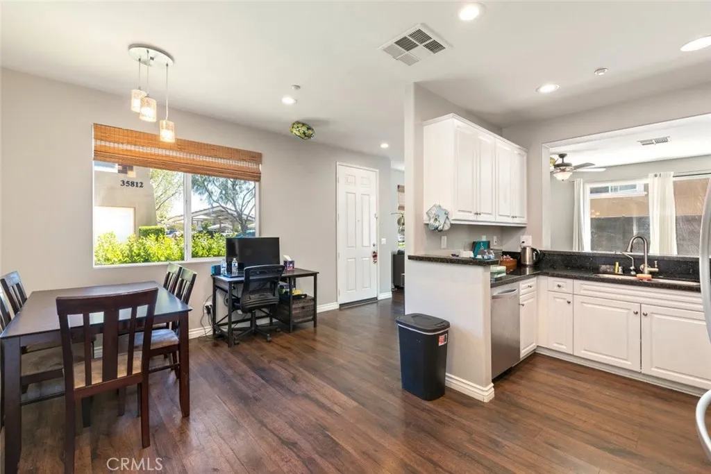 27435 Larabee Court 2, Murrieta, California 92562 home-pic-6