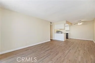 2403 W Acacia Avenue, Hemet, California 92545 home-pic-3