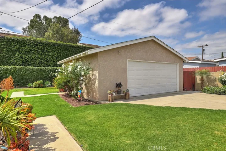 5612 Danny Avenue, Cypress, California 90630