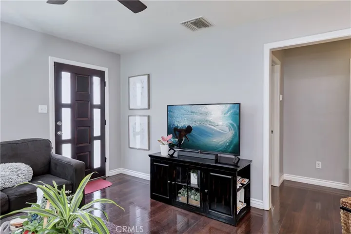 5612 Danny Avenue, Cypress, California 90630