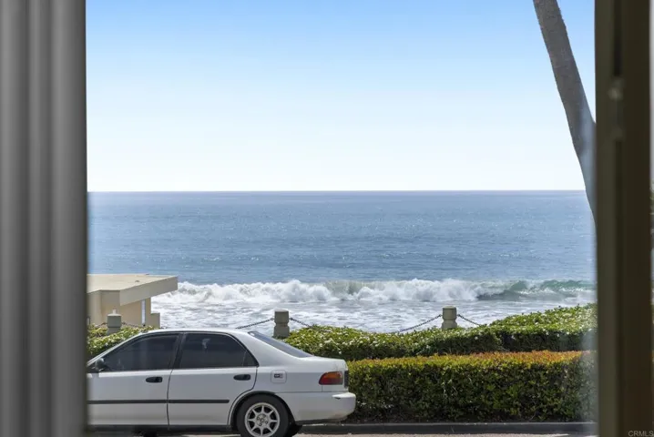618 S Pacific Street, Oceanside, California 92054