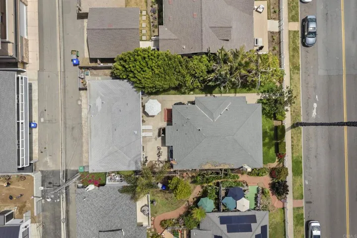 618 S Pacific Street, Oceanside, California 92054