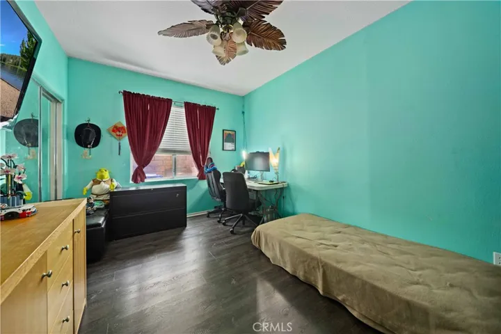 28314 Roman Court, Saugus, California 91350