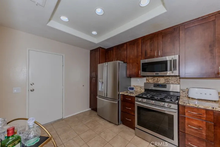 28375 Klondike Drive, Trabuco Canyon, California 92679