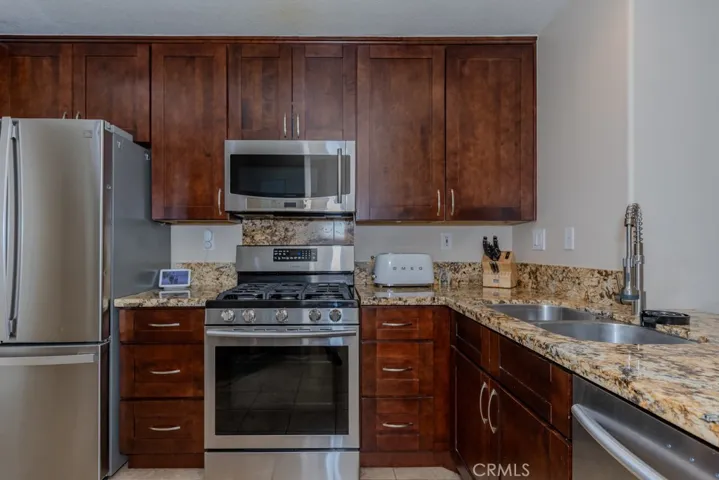 28375 Klondike Drive, Trabuco Canyon, California 92679