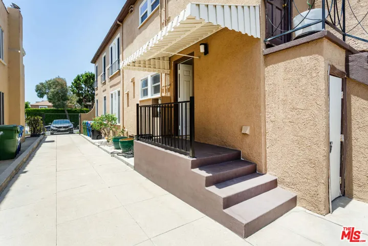 840 S Curson Avenue, Los Angeles, California 90036