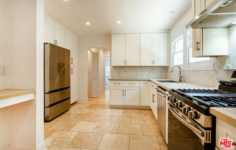 840 S Curson Avenue, Los Angeles, California 90036