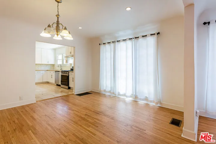 840 S Curson Avenue, Los Angeles, California 90036