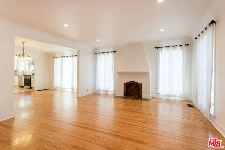 840 S Curson Avenue, Los Angeles, California 90036