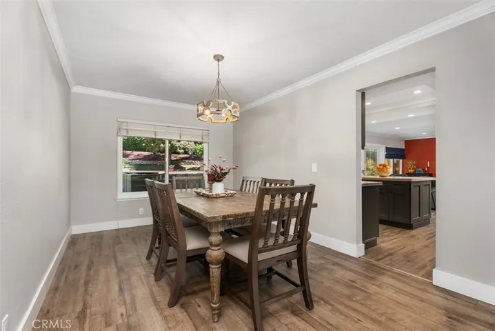 Dining room.