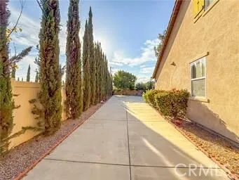 7375 Maddox Court, Eastvale, California 92880 home-pic-20