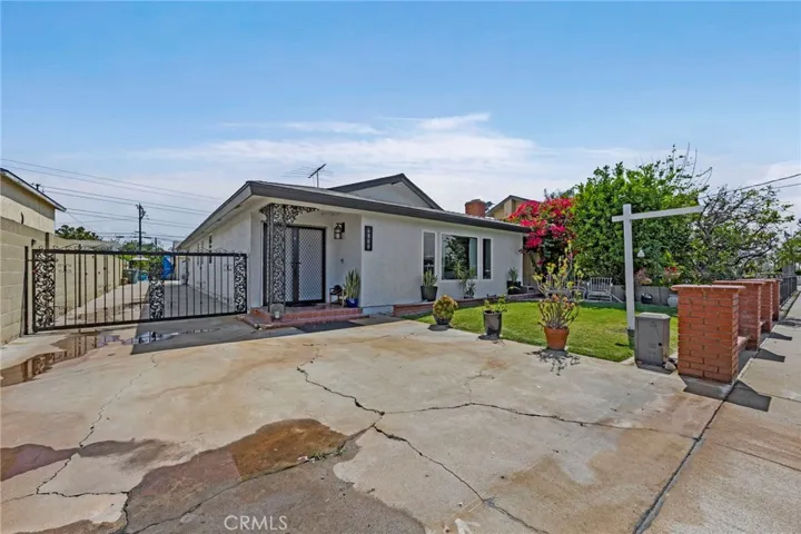6800 Berry Avenue, Buena Park, California 90620