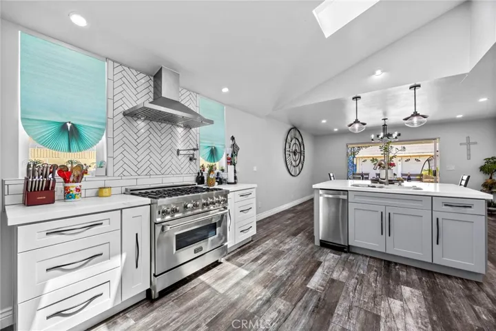 6800 Berry Avenue, Buena Park, California 90620