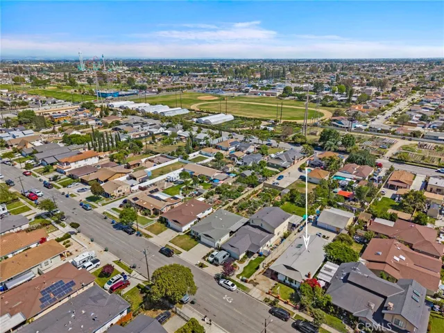 Neighborhood Overview