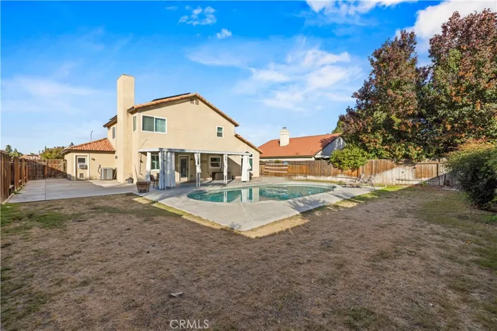10213 Single Oak Drive, Bakersfield, California 93311