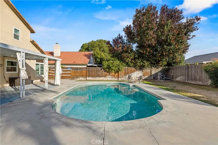 10213 Single Oak Drive, Bakersfield, California 93311