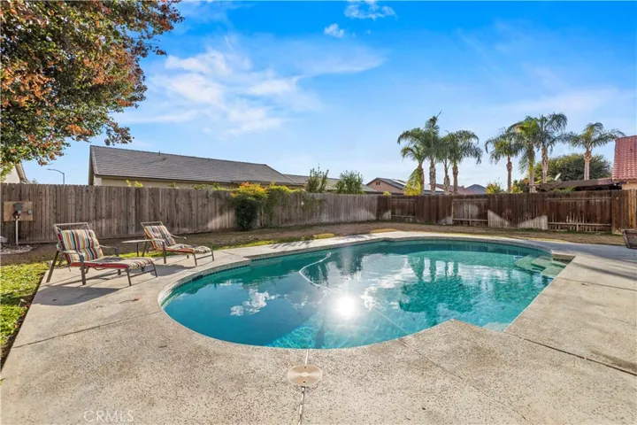 10213 Single Oak Drive, Bakersfield, California 93311