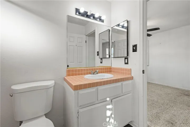 10213 Single Oak Drive, Bakersfield, California 93311