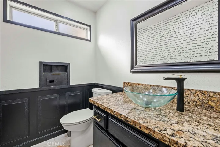 10213 Single Oak Drive, Bakersfield, California 93311