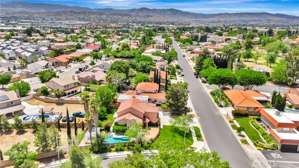 39884 Golfers Drive, Palmdale, California 93551 home-pic-68