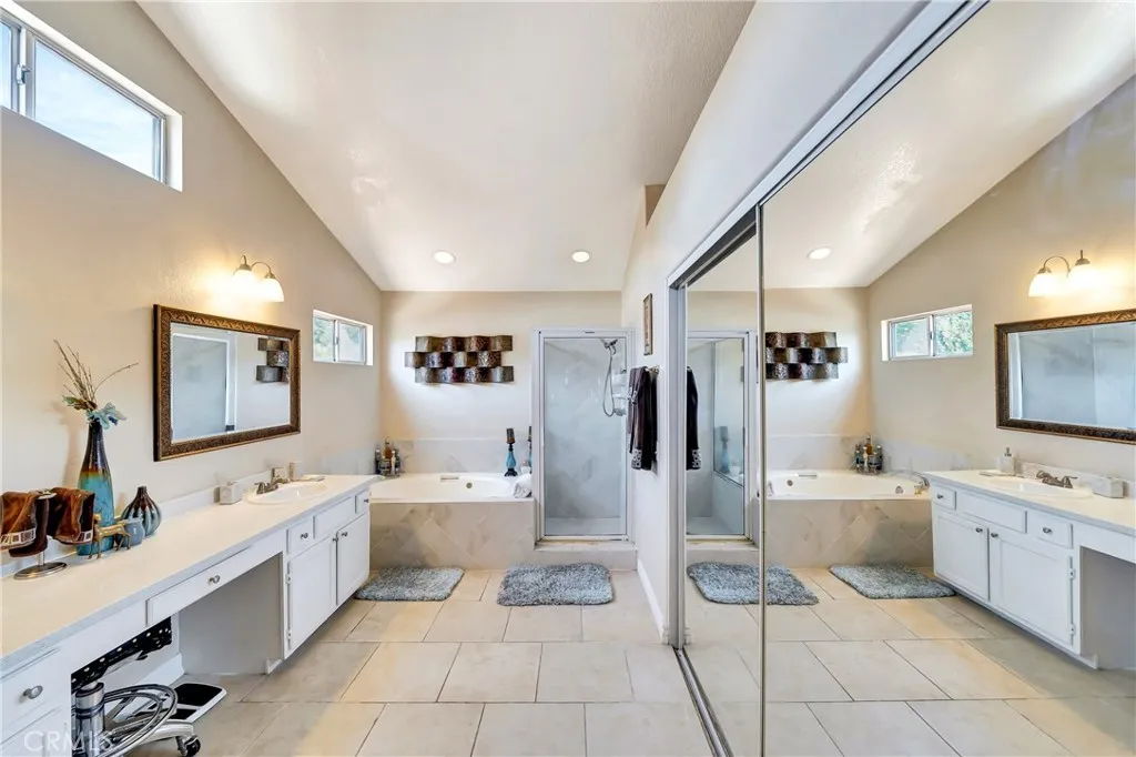 39884 Golfers Drive, Palmdale, California 93551 home-pic-32