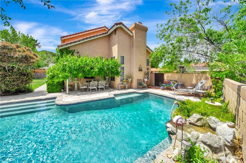 39884 Golfers Drive, Palmdale, California 93551 home-pic-0