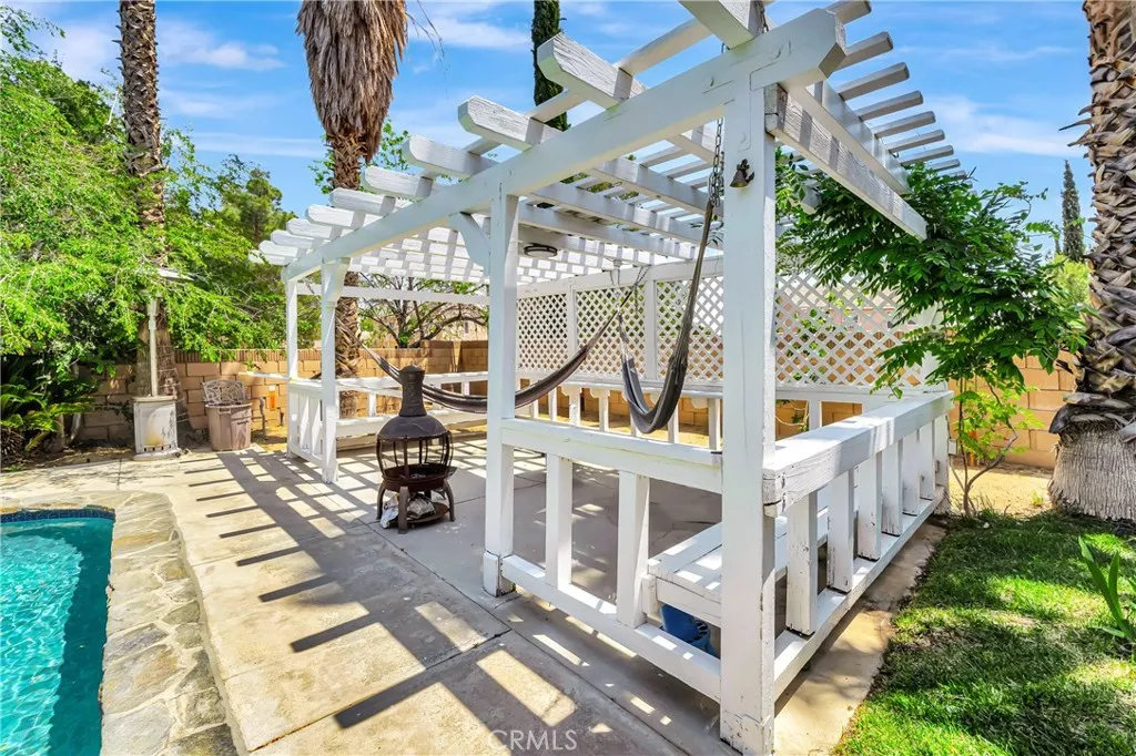39884 Golfers Drive, Palmdale, California 93551 home-pic-47