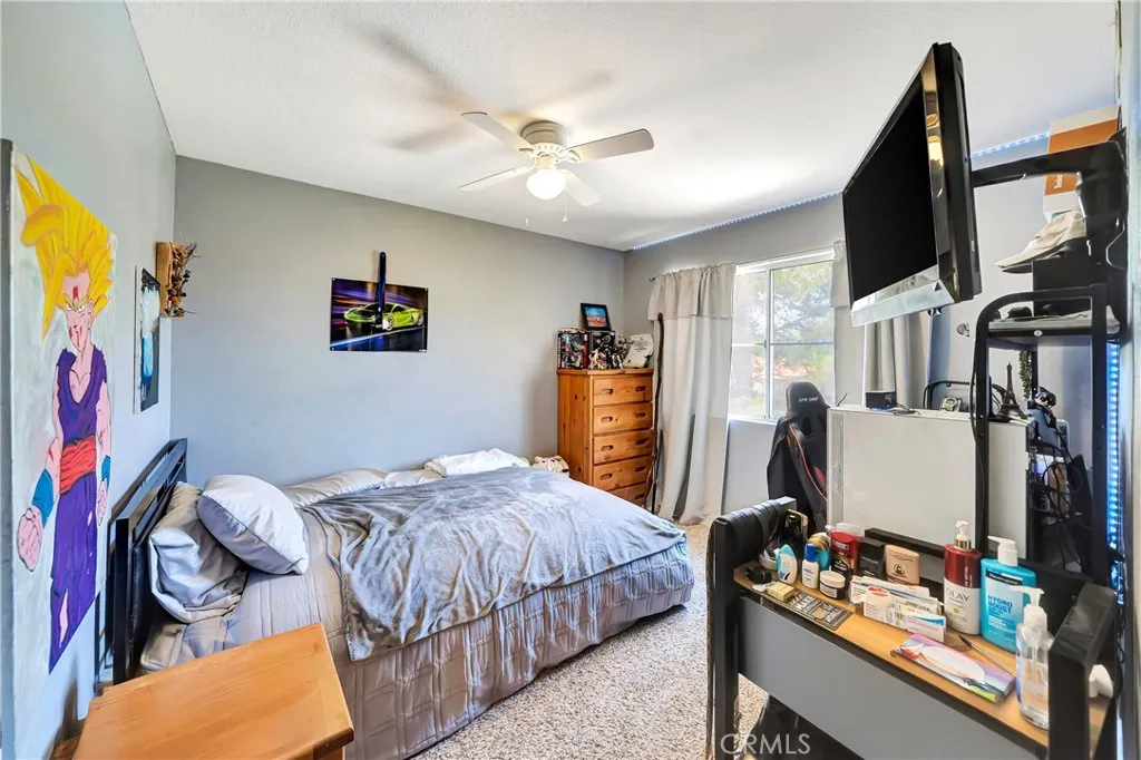 39884 Golfers Drive, Palmdale, California 93551 home-pic-38