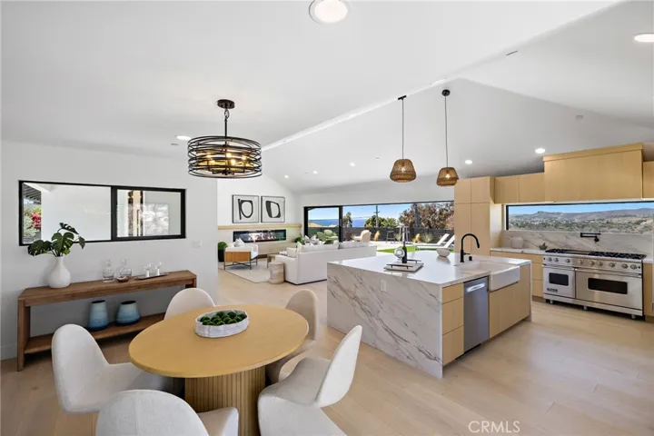 820 Calle Mendoza, San Clemente, California 92672