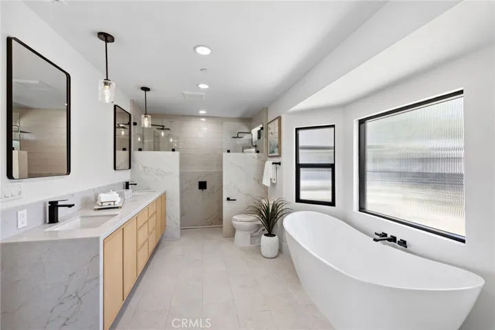 820 Calle Mendoza, San Clemente, California 92672