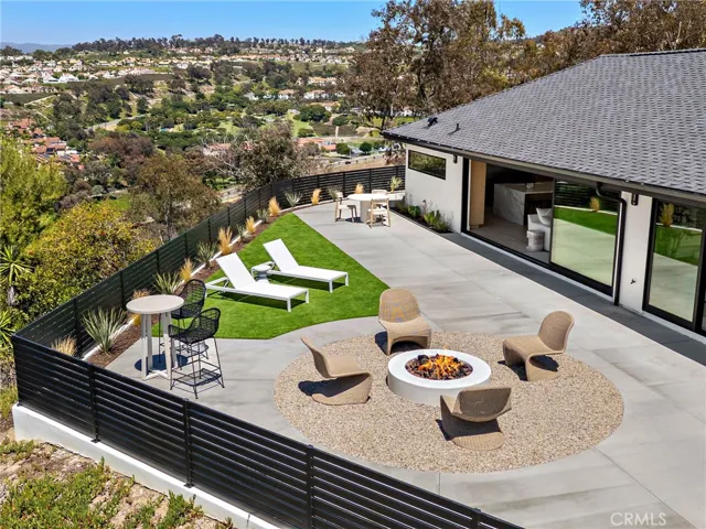 820 Calle Mendoza, San Clemente, California 92672