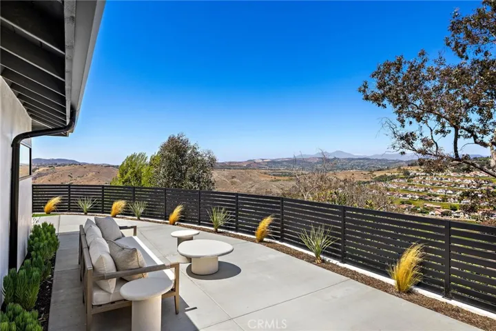 820 Calle Mendoza, San Clemente, California 92672