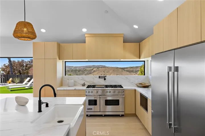 820 Calle Mendoza, San Clemente, California 92672