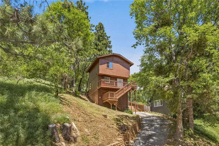 500 Dorn Drive, Crestline, California 92325