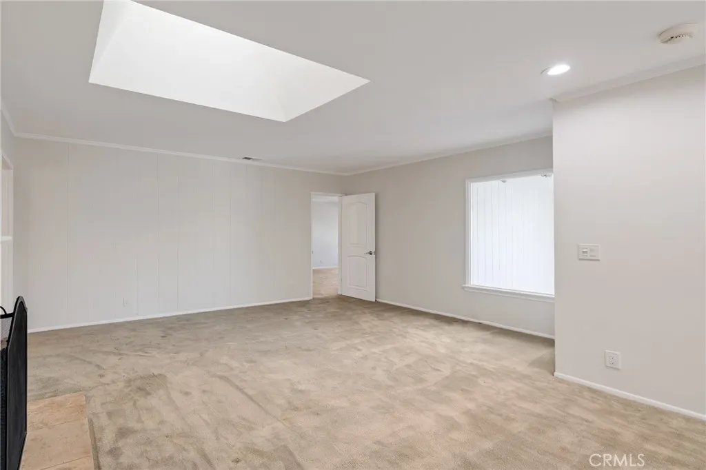 1024 S Weymouth Avenue, San Pedro, California 90732 home-pic-34