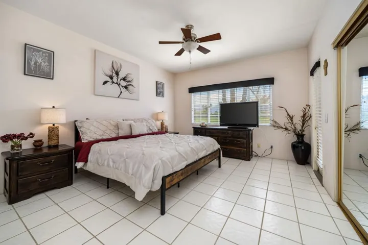 28-web-or-mls-CBDesertFalls_OPMG_0525_02​​‌​​​​‌​​‌‌​​‌​​​‌‌​​​‌​​‌‌​​‌‌​​‌‌​​​​