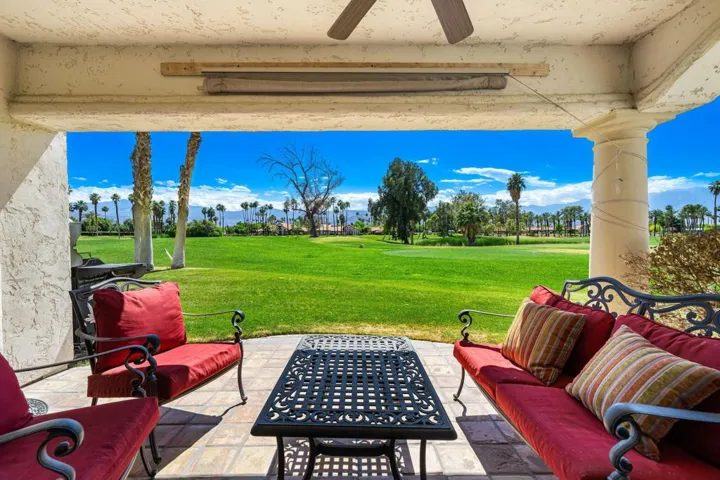 25-web-or-mls-CBDesertFalls_OPMG_0525_01