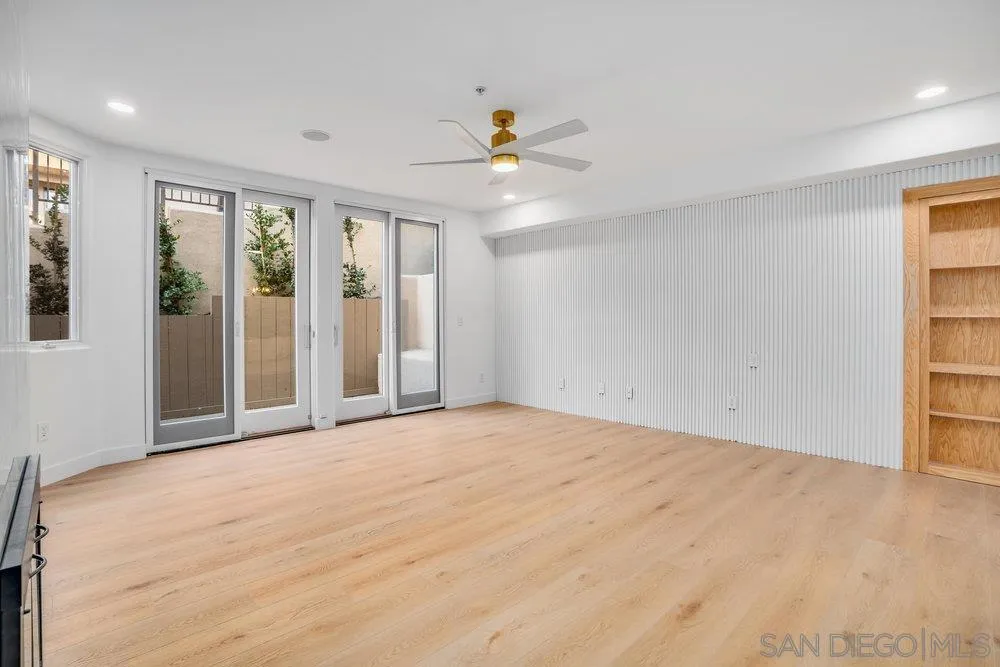 302 Prospect St, La Jolla, California 92037 home-pic-15