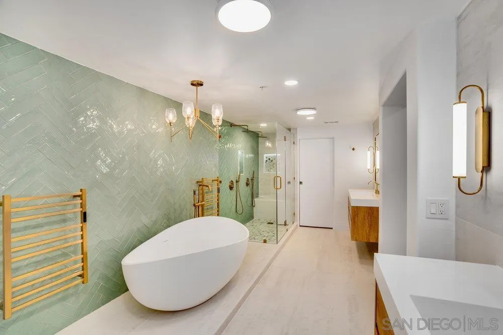 302 Prospect St, La Jolla, California 92037 home-pic-17