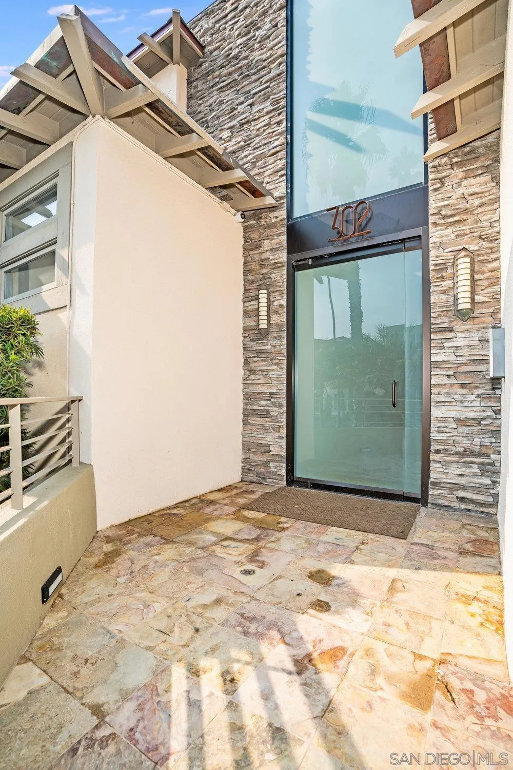 302 Prospect St, La Jolla, California 92037 home-pic-30