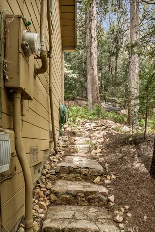 27036 State Highway 189, Blue Jay, California 92317