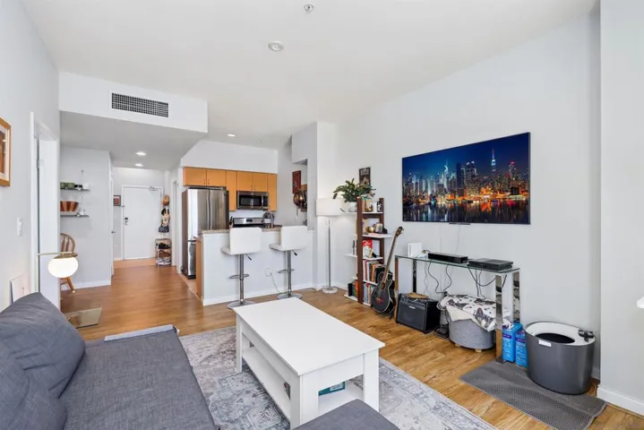 445 Island Ave 702, San Diego, California 92101