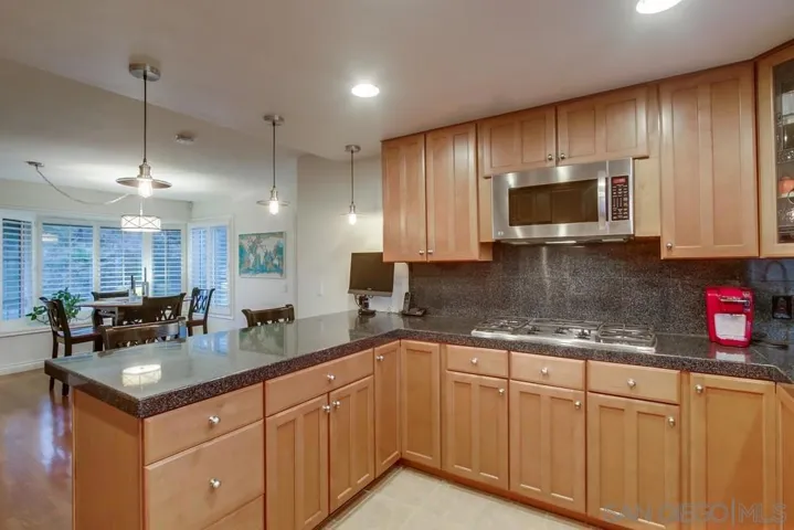 Ideal for entertaining!