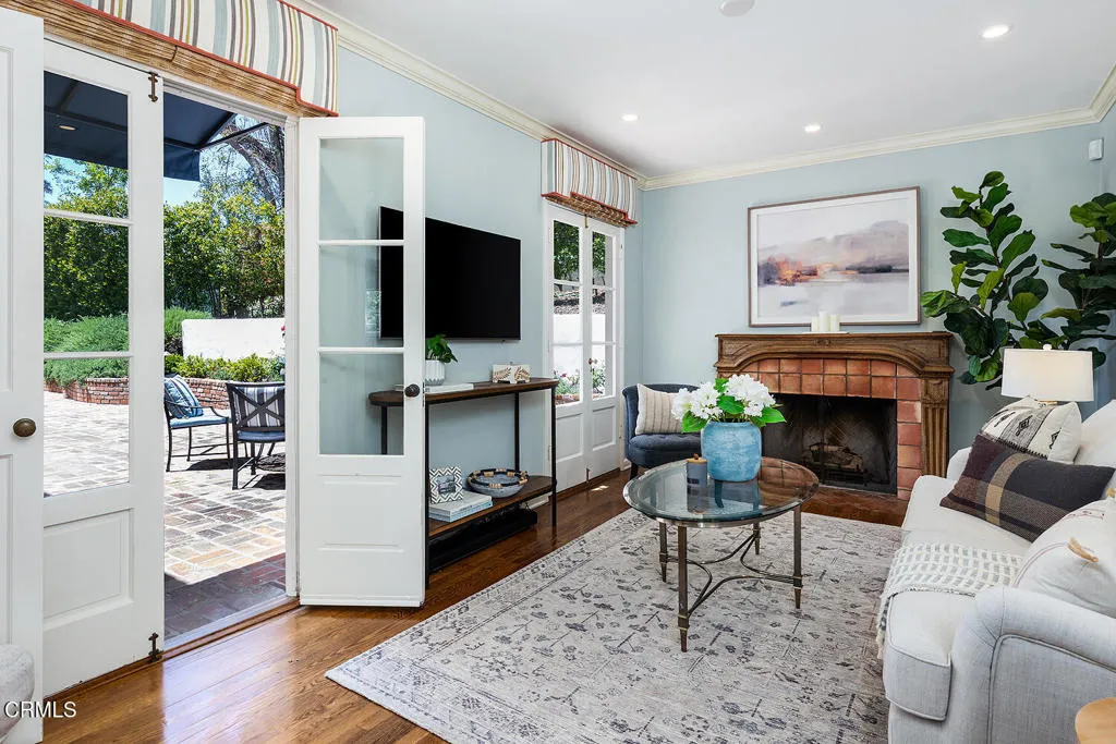 741 Burleigh Drive, Pasadena, California 91105 home-pic-11