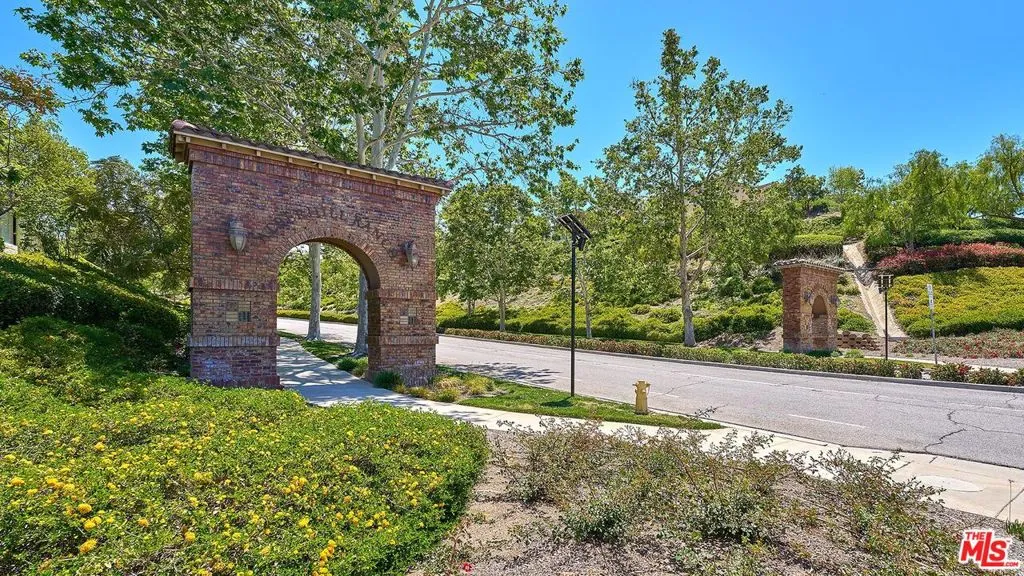 4135 Pearl Street, Lake Elsinore, California 92530 home-pic-35