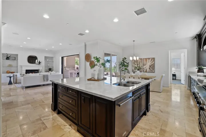 28 Dogwood, Lake Forest, California 92630