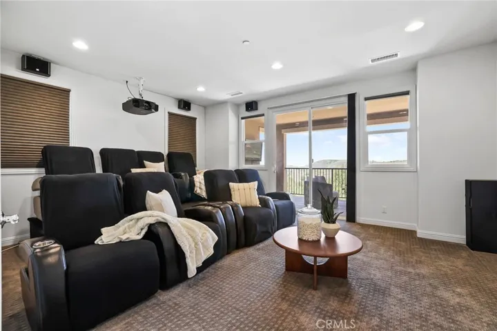 28 Dogwood, Lake Forest, California 92630
