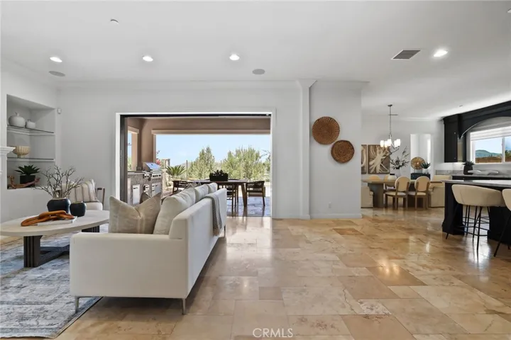 28 Dogwood, Lake Forest, California 92630