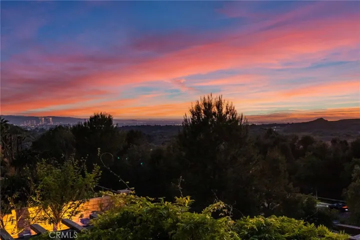 28 Dogwood, Lake Forest, California 92630