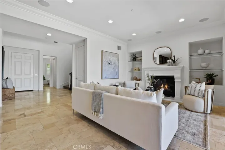 28 Dogwood, Lake Forest, California 92630